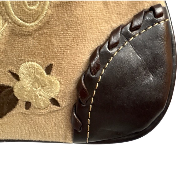 Vintage Y2K Juicy Couture Wristlet Wallet Brown Floral Embroidered - Picture 3 of 8